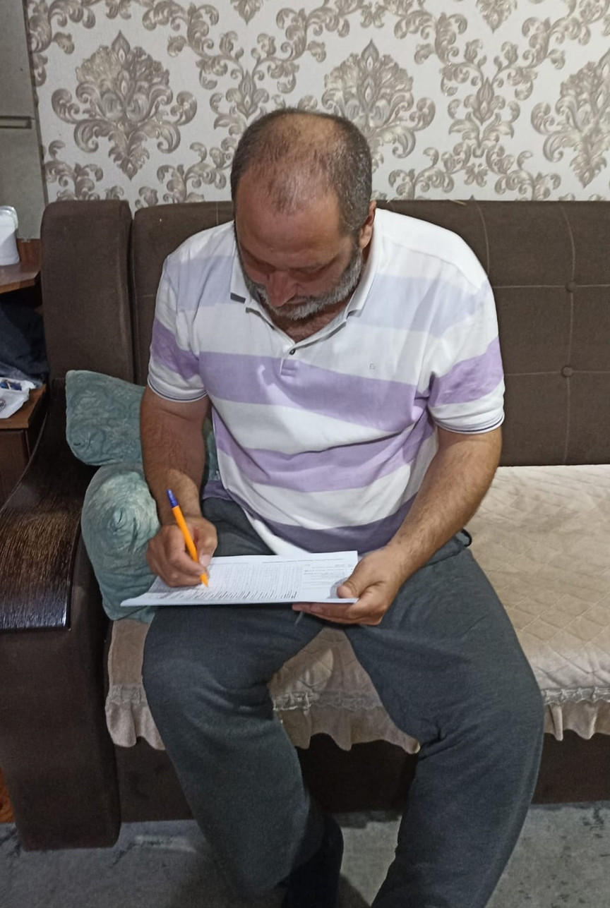Социальные работники оказывают подопечным медицинские и правовые услуги.📑