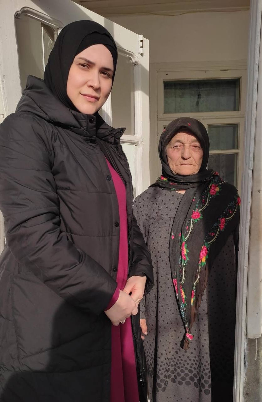 Будни наших соц.работников Адалаевой Булбул и Абдурахмановой Рахмат